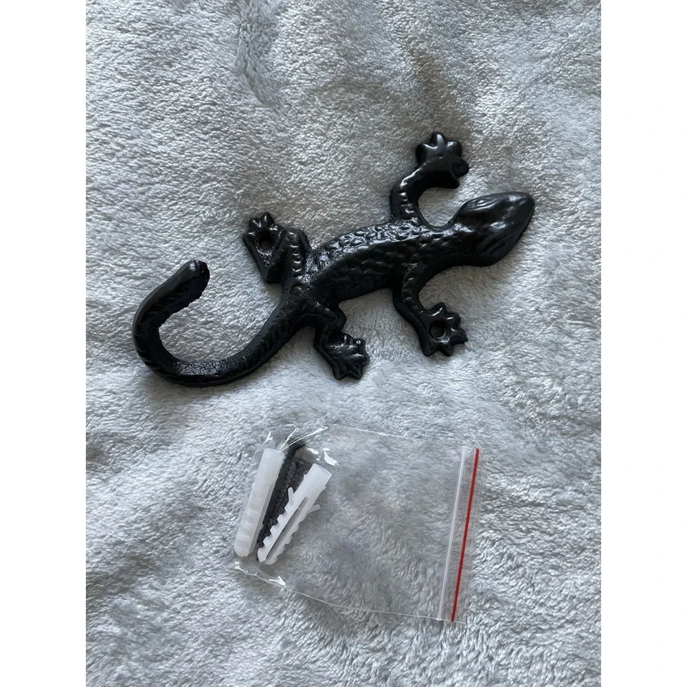 Cast Iron Gecko Wall Hook Rustic Lizard Decor Coat Key Towel Garden Hanger